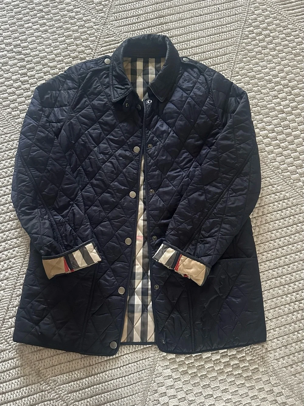Burberry Black Quilted Jacket Button with Brushed Gold Logo